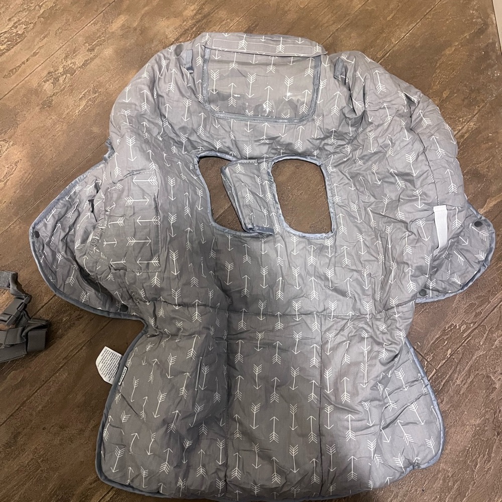 Shopping cart cover  with Arrow Pattern